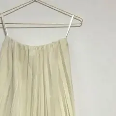 ユニクロ　プリーツスカート