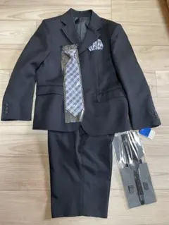 黒 フォーマルスーツ サスペンダー ネクタイ付き130