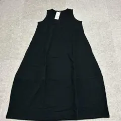 UNIQLOブラック ノースリーブ ワンピース M