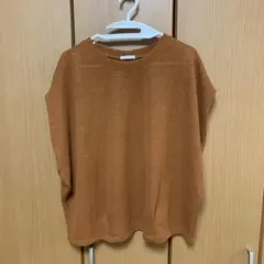 ループヤーンウエストタック　フレンチスリーブ　gu