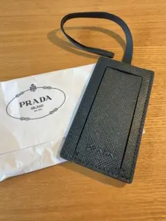 PRADA ネームタグ ネイビー サフィアーノレザー