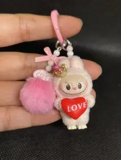 らぶぶ Labubuキーホルダー 薄いピンク人気