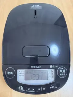 値下げ可 TIGER 炊飯器 5.5合炊き JPL-A100 2021年 - メルカリ