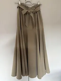 深緑　 フレアロングスカート リボン付き