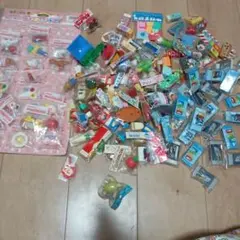 IWAKO おもしろ消しゴム 大量セット まとめ売りのサムネイル