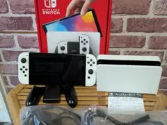 Nintendo Switch 有機ELモデル ホワイト(ニンテンドースイッチ)