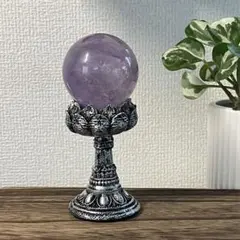 金蓮の光庭｜ヒマラヤ水晶スフィア(52.1㎜／台座つき) - メルカリ