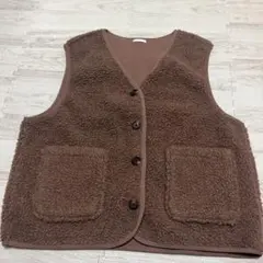 GU ボアブラウンベスト