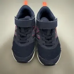 New Balance スニーカー18cm