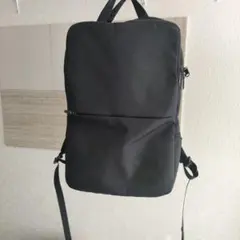 【美品】THE NORTH FACE Shuttle Daypack Slim