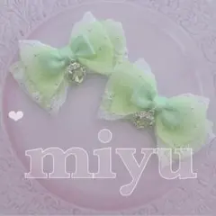 ヘアクリップ　ふんわりキラキラレース♡キラキラチャーム　推し活　ミントグリーン