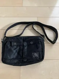 PORTER ショルダーバッグ　黒のサムネイル