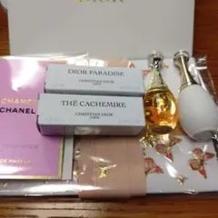 DiorとCHANEL　 香水 ミニボトル サンプルセット　可愛いショッパー付☆