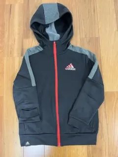 adidas フード付きパーカー 130サイズ 黒/赤
