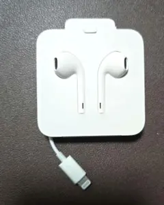 iPhone Lightningイヤホン