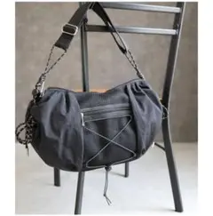 大人女子のショルダーバッグ 黒【今だけSALE】
