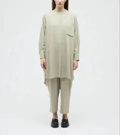 mizuiro ind T/Rバンドカラーロングシャツブラック美品