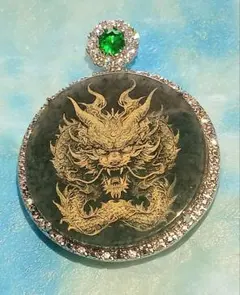翡翠 ドラゴン 龍 ペンダントトップ ネックレス アクセサリー ジェダイト 御守