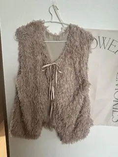 classicalelf 前後2wayリボン付きシャギーファーベスト