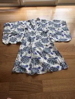 petit main 紫陽花柄 浴衣 130cmのサムネイル