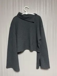 ZARA Mグレー セーター