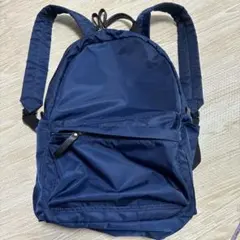ネイビー ナイロンリュック 外ポケット付き
