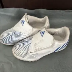 アディダス　プレデター　サッカーシューズ　スパイク　17㎝