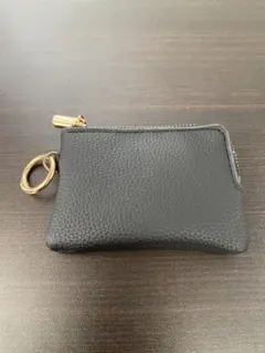 【新品　未使用】レザーコインケース　ブラック　匿名配送