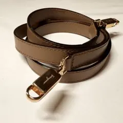 Ferragamo フェラガモ ショルダーストラップ バッグのショルダー のみ