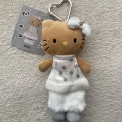 新品　ハローキティ　ぬいぐるみキーホルダー　水玉　ドット　パール　リボン　足長