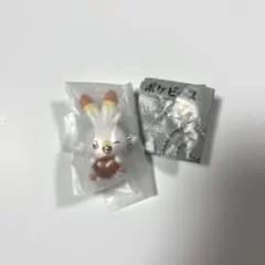 ポケピース　きらめきハートキーホルダー　ヒバニー