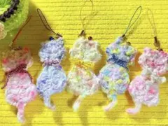 ハンドメイド♡五匹のなかよし冬ねこ鈴付きマスコットストラップ