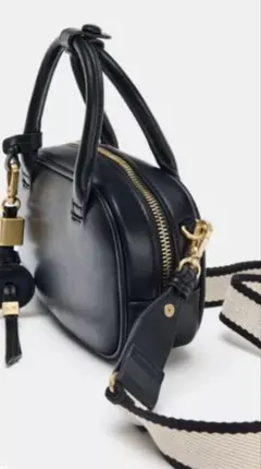 レザー ショルダーバッグ