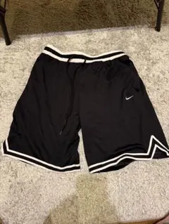 Item thumbnail for item bcdba7a8-6674-4df6-bf10-080135c85685