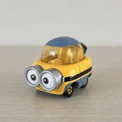USJ限定 トミカ ミニオンカー ボブ ティム ミニオンズ - メルカリ