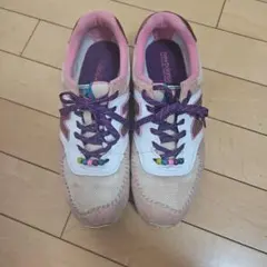 New Balance ピンク ベージュ スニーカー