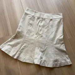 スカートのサムネイル
