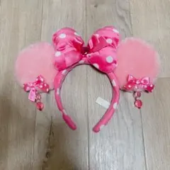 ディズニーリゾート　ミニー　カチューシャ　水玉　イヤリング　ピンク