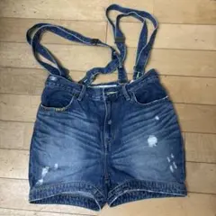 ツモリチサト デニム サロペット ショートパンツ ダメージ加工のサムネイル