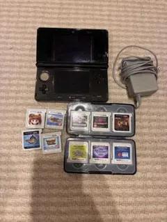 ニンテンドー3DS 本体 ブラック 充電器・ゲーム8本付き