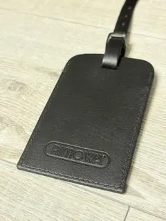 ☆★ Moncler × Rimowa 新品革製ネームタグ ★☆ モンクレールとリモワのコラボスーツケース “リフレクション”が