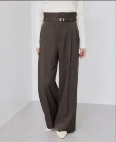 18日処分　VIS ベルトディテールタックワイドパンツ/イージーケア