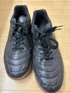 ★Umbro★フットサルシューズ黒★26センチ