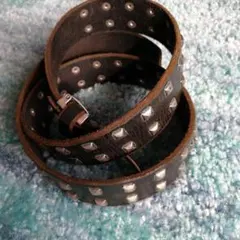 スタッズベルト