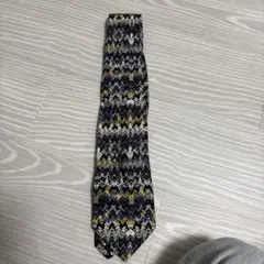 Item thumbnail for item f92d9e5d-7ea2-4e87-bd75-270e2c43b9dd