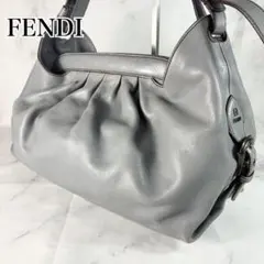 FENDI ボルサ ドクターバッグ ワンショルダーバッグ オールレザー グレーのサムネイル