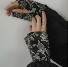Ezick Jacquard cuffsタックカーブドレス