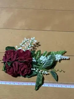 フラダンス　ヘアクリップ　赤バラ