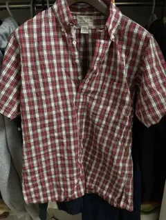 チェックシャツ