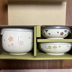 桜柄 ボウル 3種セット 保存容器のサムネイル